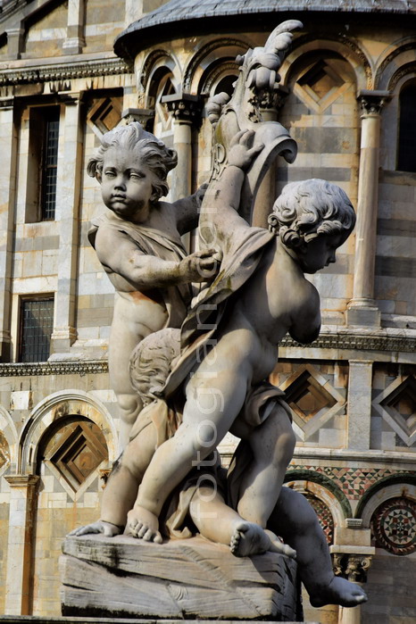 putti